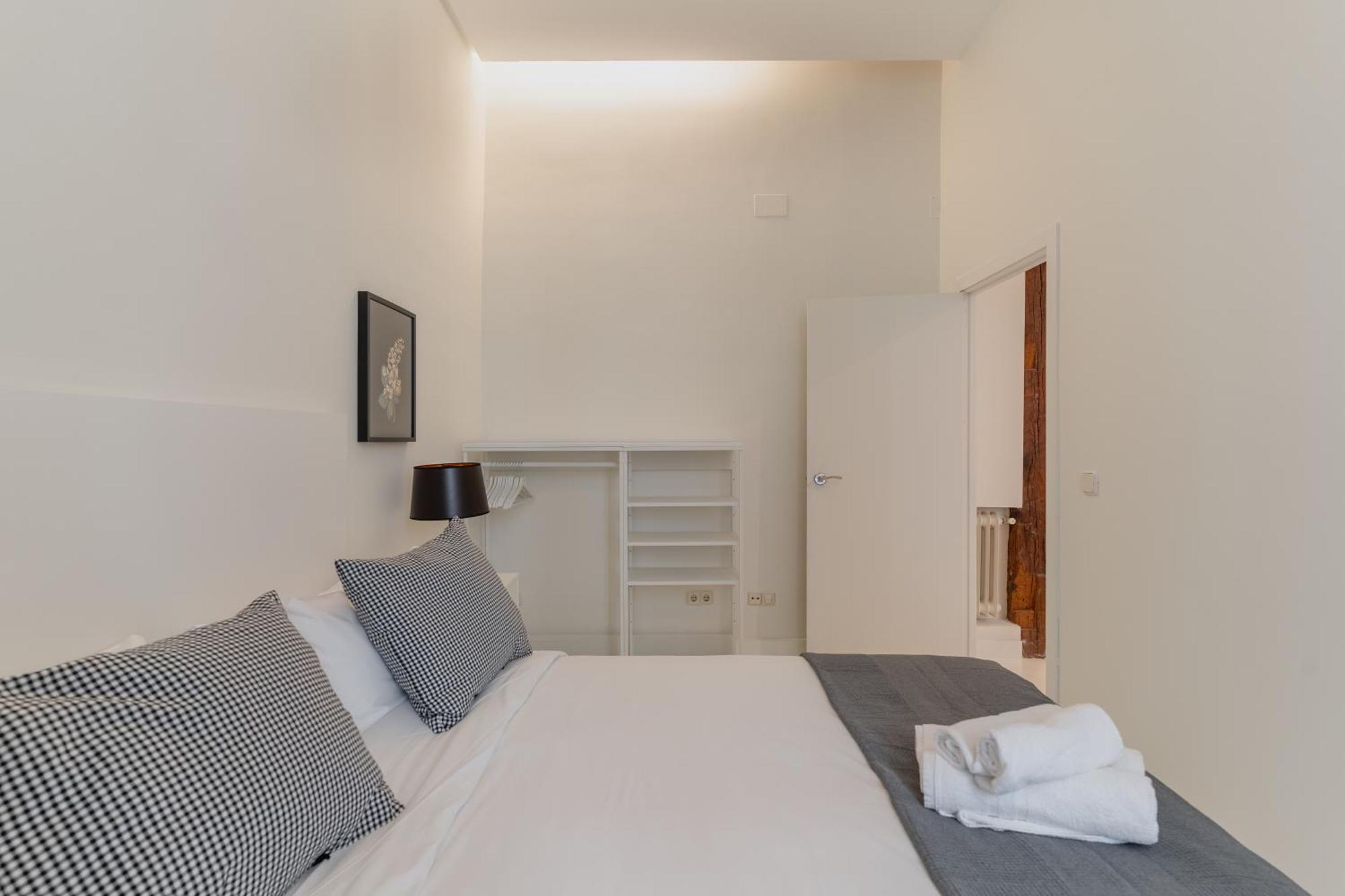 Spacious Modern-3Bedrooms 2Bathrooms-Plaza Mayor Madrid Exterior foto